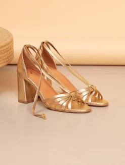 Femme Pied de Biche Capucine