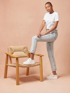 Femme Pied de Biche Chiara