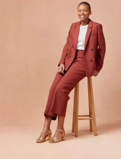 Femme Pied de Biche Enola